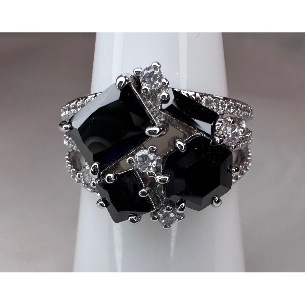 Bomb Party Ring Size 5 - RG93108 "Stay In Love" Black Onyx CZ on Rhodium